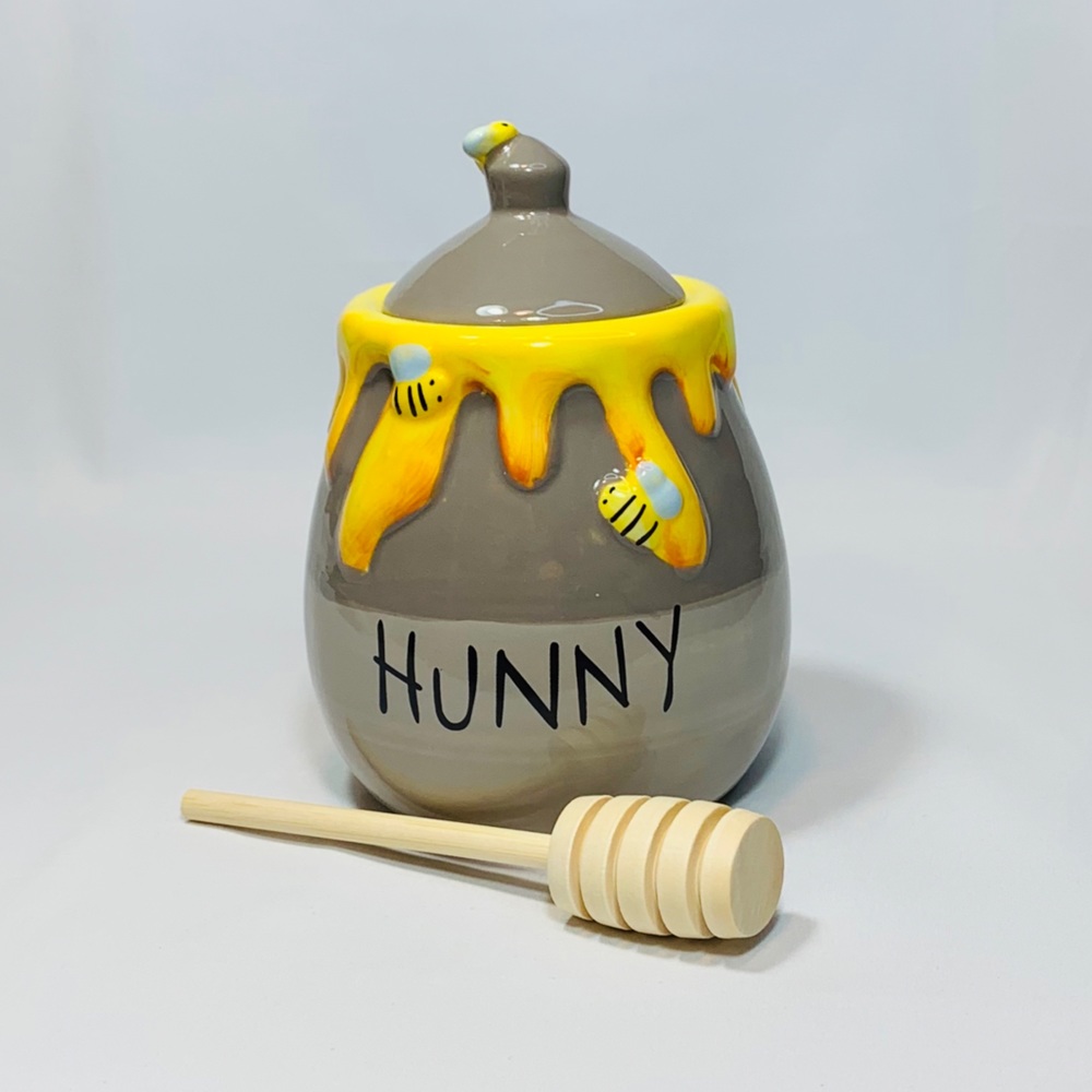 Disney's Winnie The Pooh Hunny Jar & Wooden Dipper